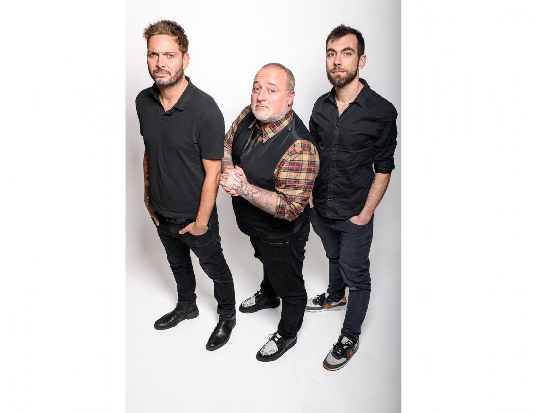 les-idiots